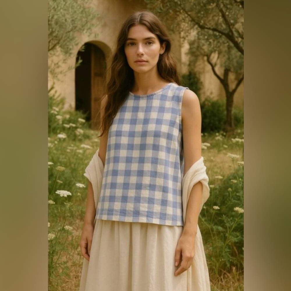 J. Crew cotton linen blue gingham sleeveless top. Size 6